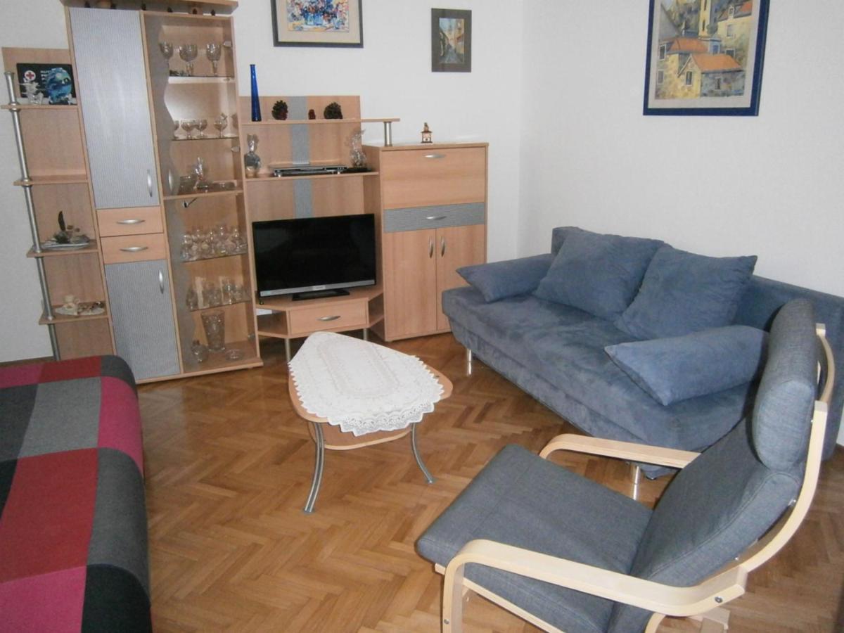 אומיס Apartmani Vrljicak מראה חיצוני תמונה