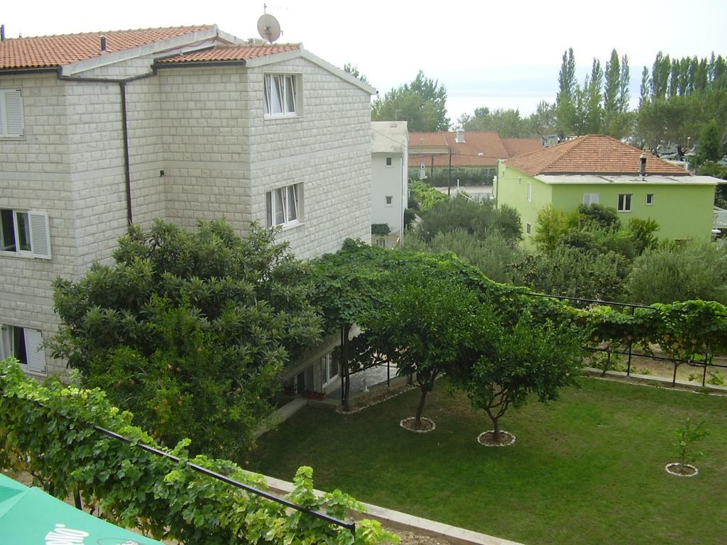 אומיס Apartmani Vrljicak מראה חיצוני תמונה