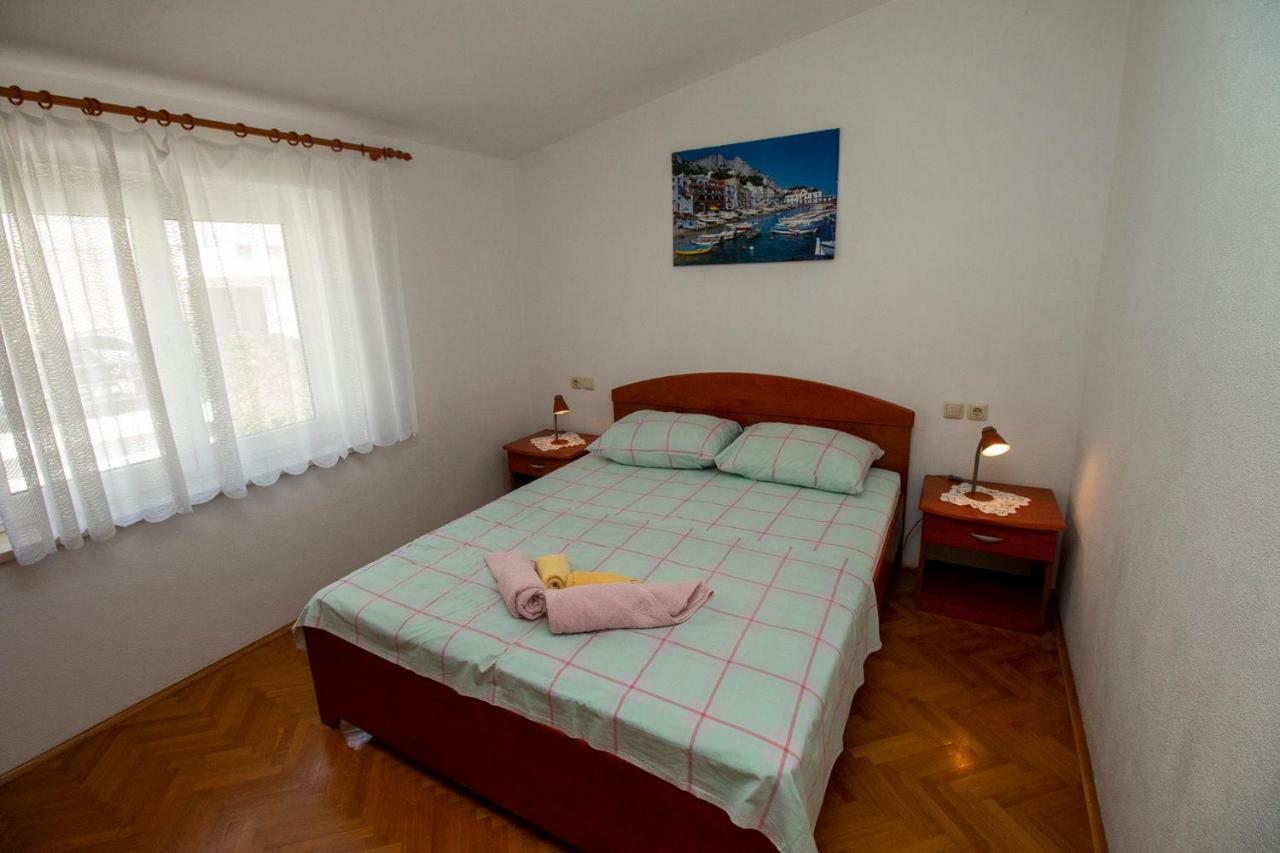 אומיס Apartmani Vrljicak מראה חיצוני תמונה