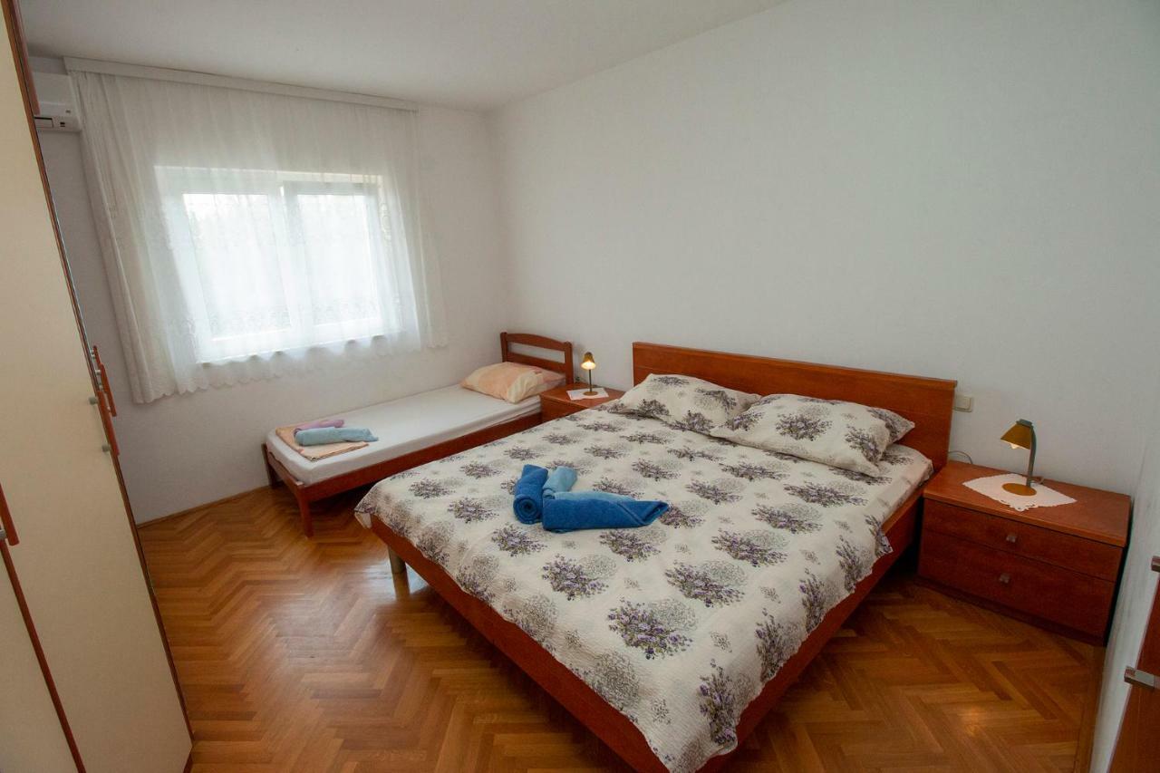 אומיס Apartmani Vrljicak מראה חיצוני תמונה